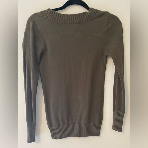 Olive Green Scoop Neck Sweater, Size M, excellent condition - Picture 5 of 6